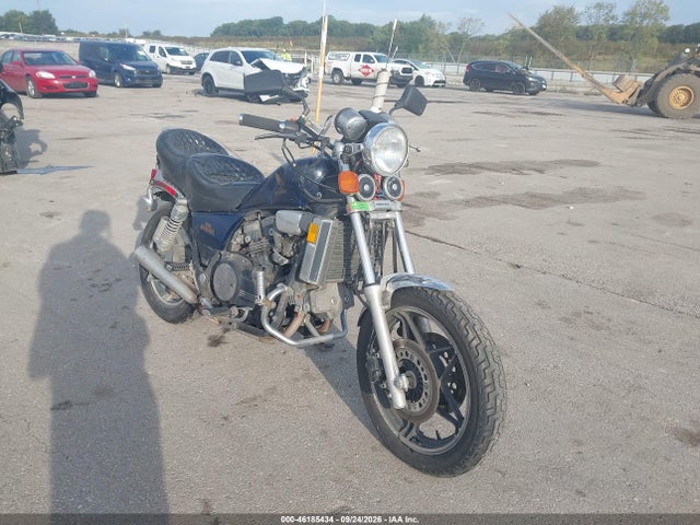 1982 HONDA VF750 C - 1