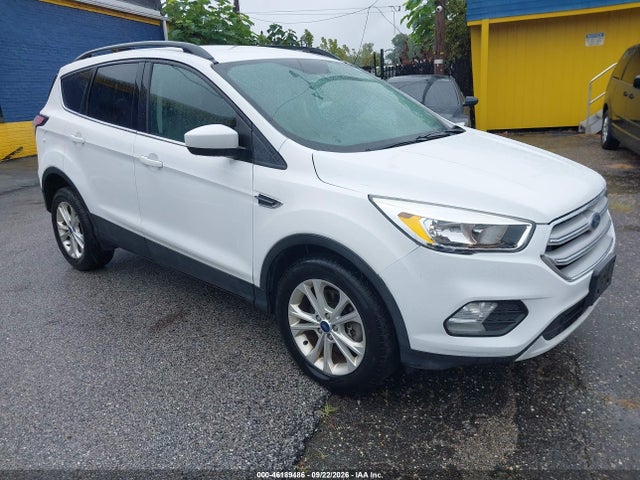 2018 FORD ESCAPE SE - 1