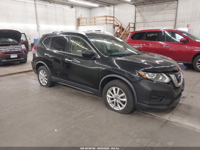 2017 NISSAN ROGUE SV - 1