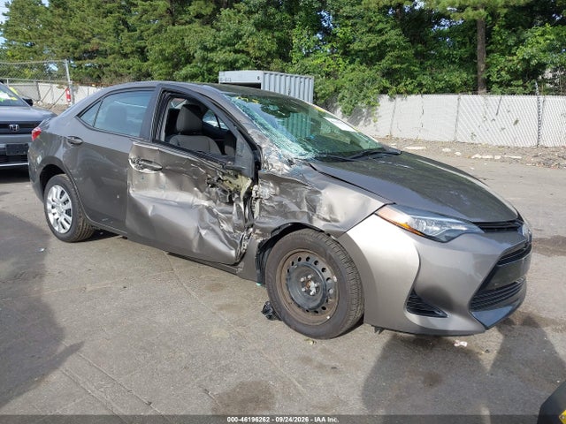 2018 TOYOTA COROLLA LE - 1