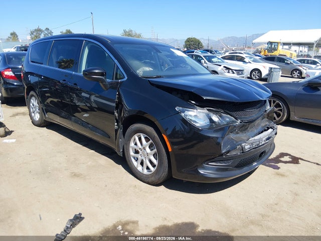 2022 CHRYSLER VOYAGER LX - 1