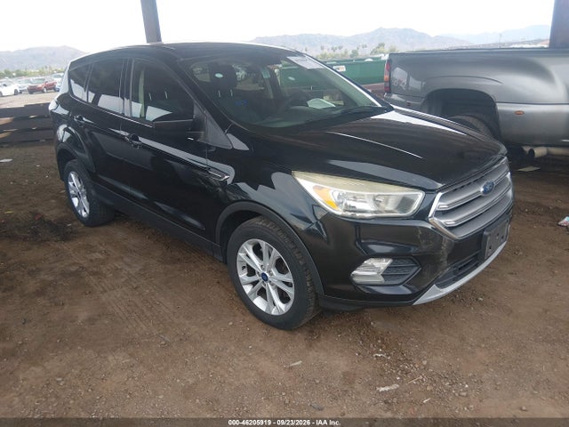 2017 FORD ESCAPE SE - 1