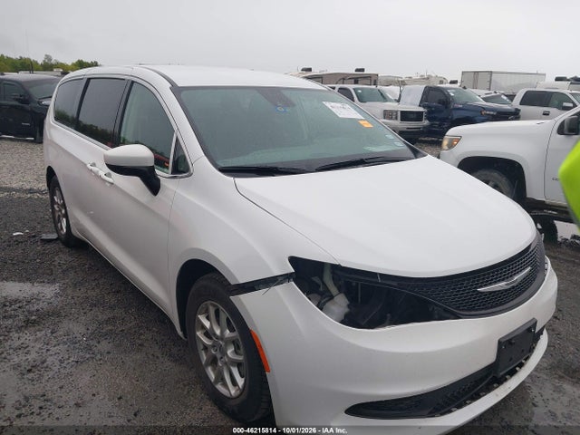 2023 CHRYSLER VOYAGER LX - 1