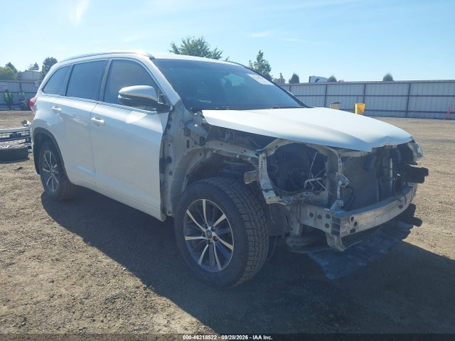 2018 TOYOTA HIGHLANDER XLE - 1