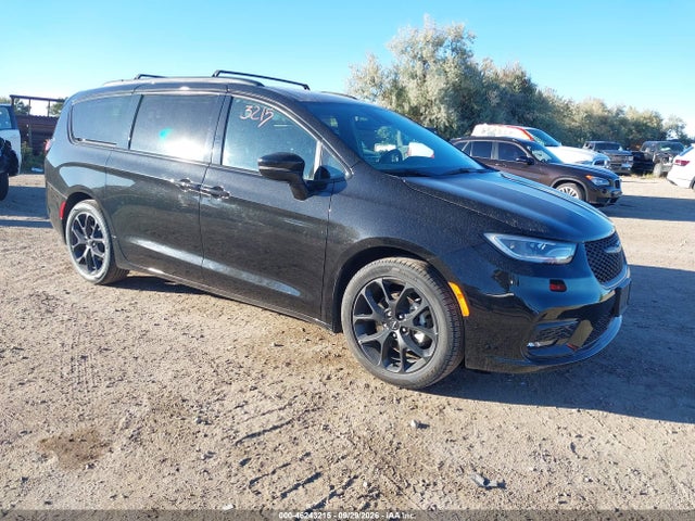 2025 CHRYSLER PACIFICA LIMITED - 1