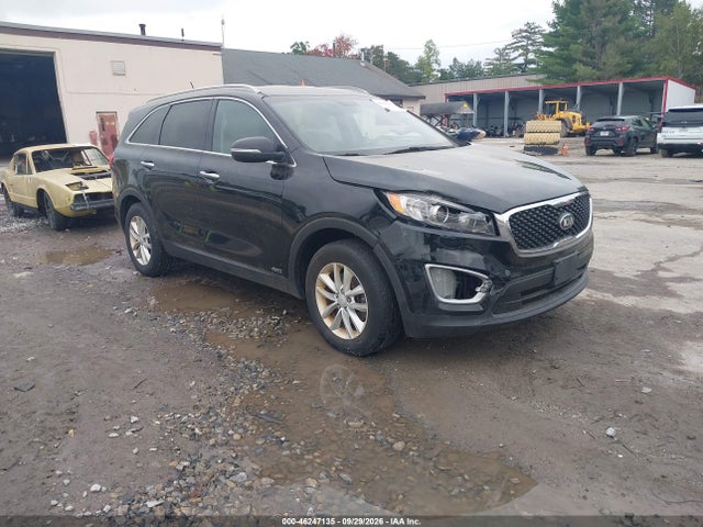 2017 KIA SORENTO 2.4L LX - 1