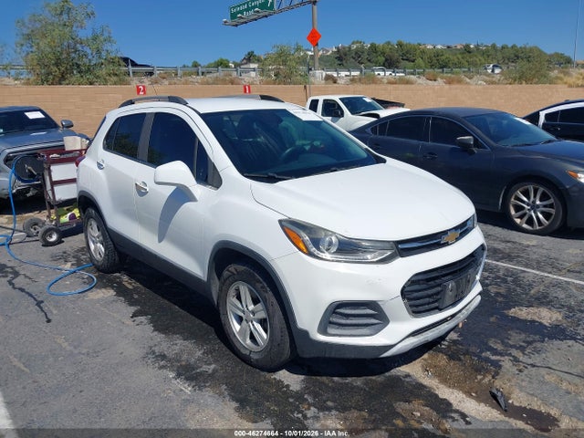 2017 CHEVROLET TRAX LT - 1