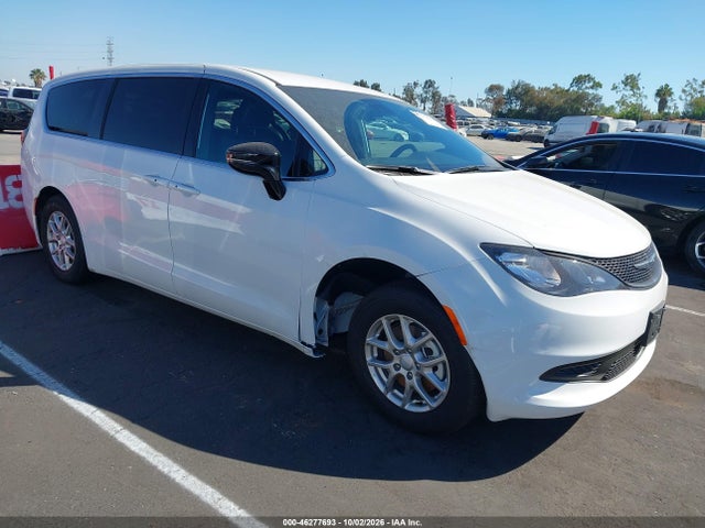 2027 CHRY PACIFICA - 1