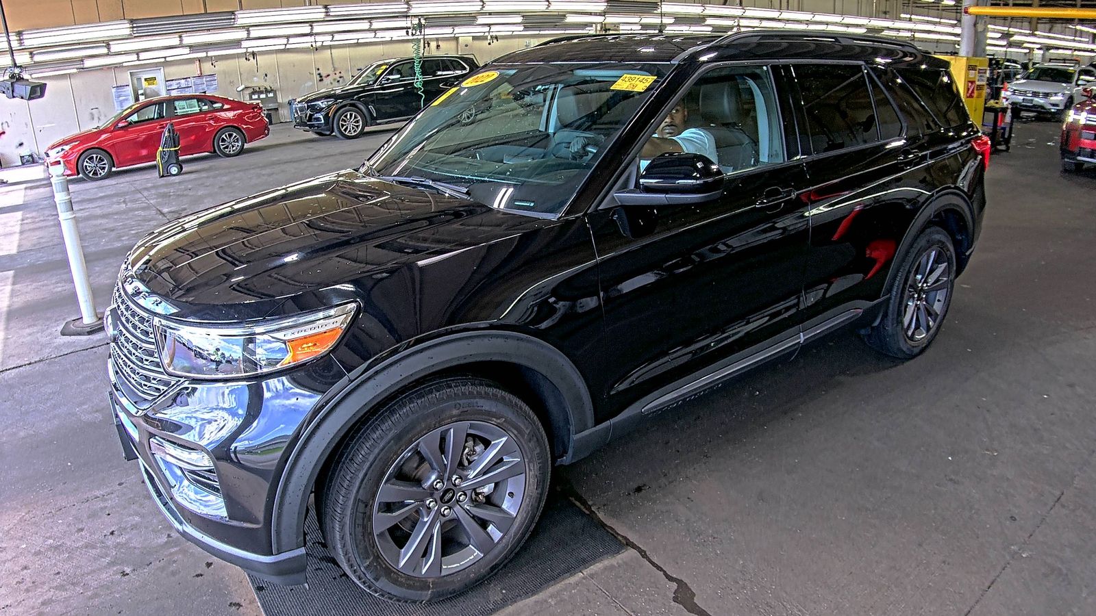 2022 FORD EXPLORER XLT - 1