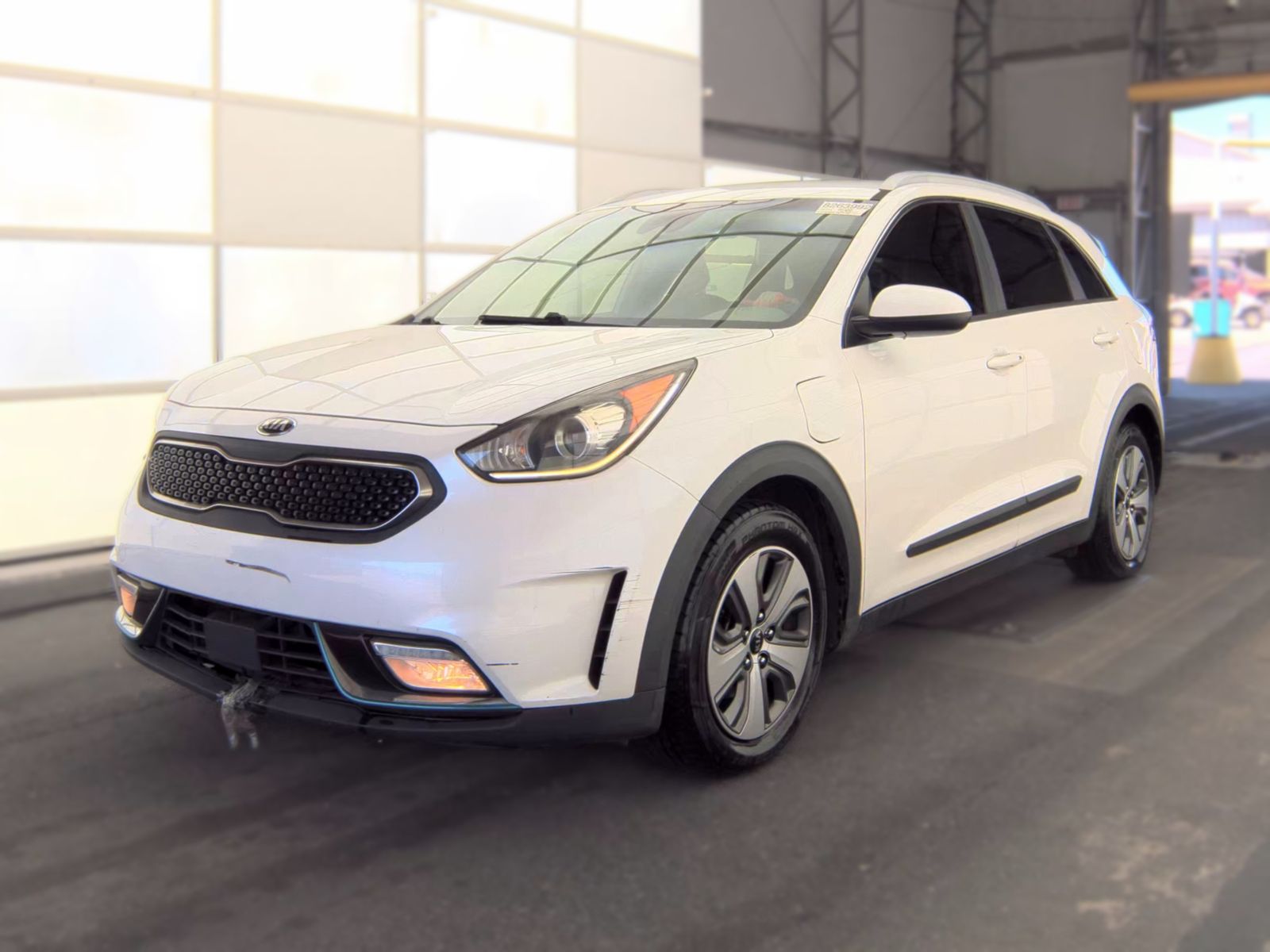 2019 KIA NIRO PHEV LX - 1