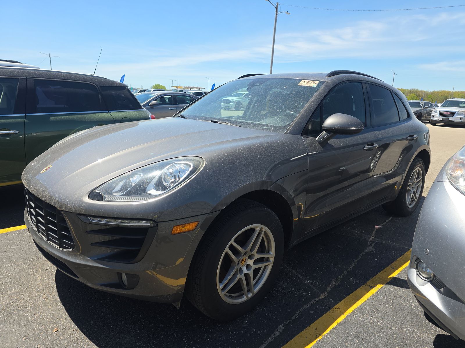 2018 PORSCHE MACAN Base - 1