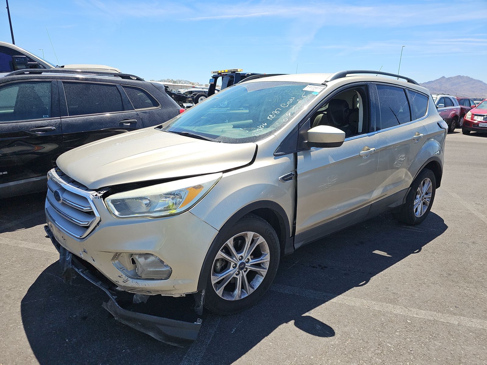 2018 FORD ESCAPE SE - 1