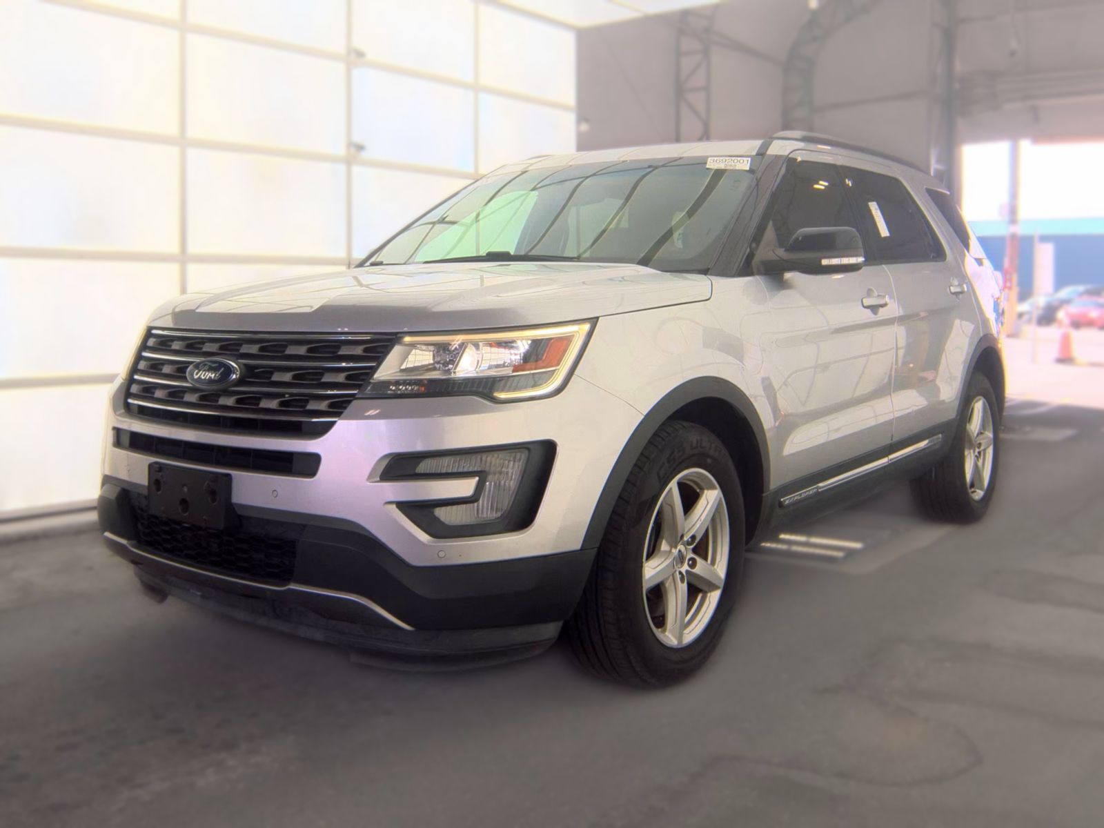 2017 FORD EXPLORER XLT - 1