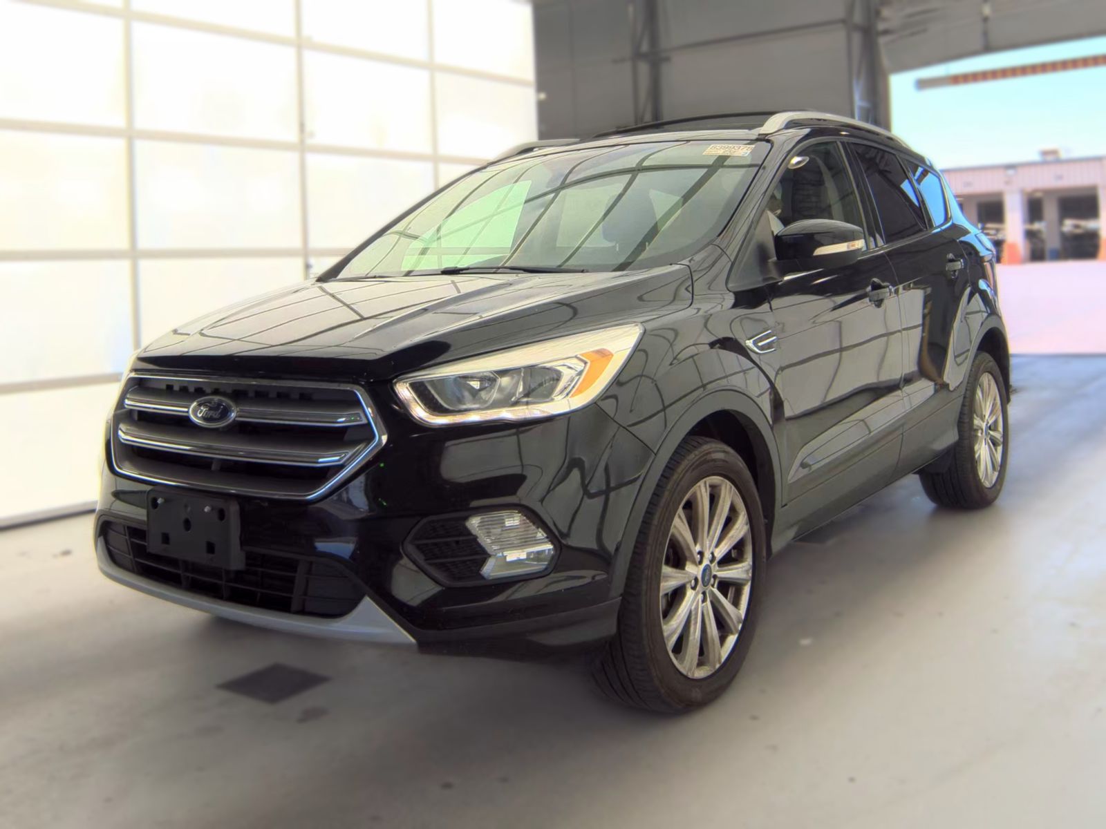2017 FORD ESCAPE Titanium - 1