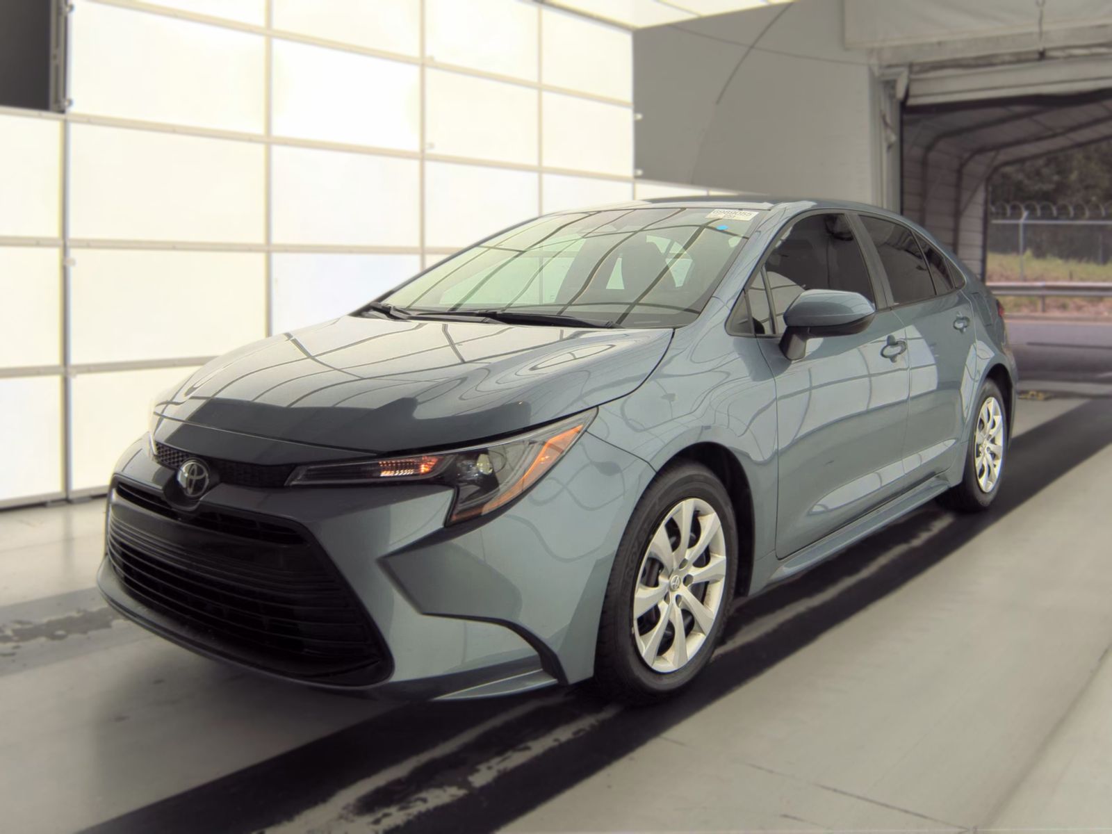 2026 TOYOTA COROLLA LE - 1