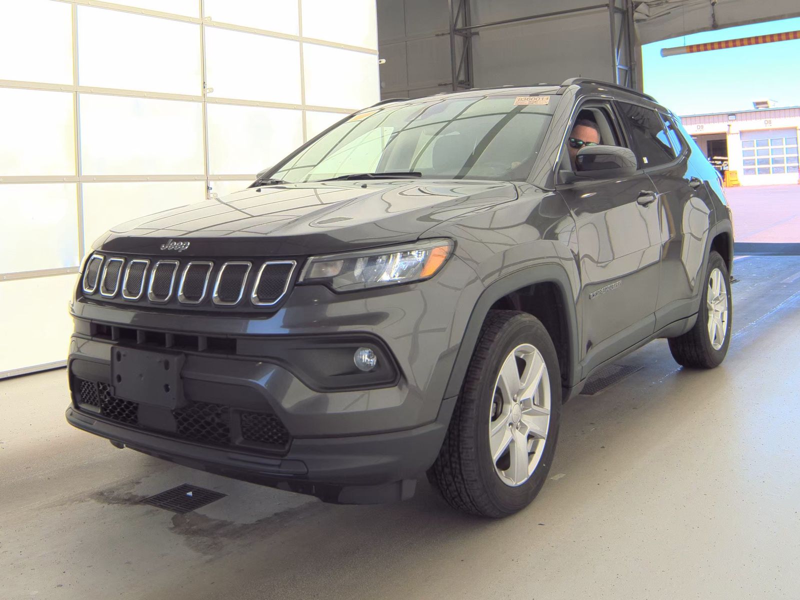 2022 JEEP COMPASS Latitude - 1