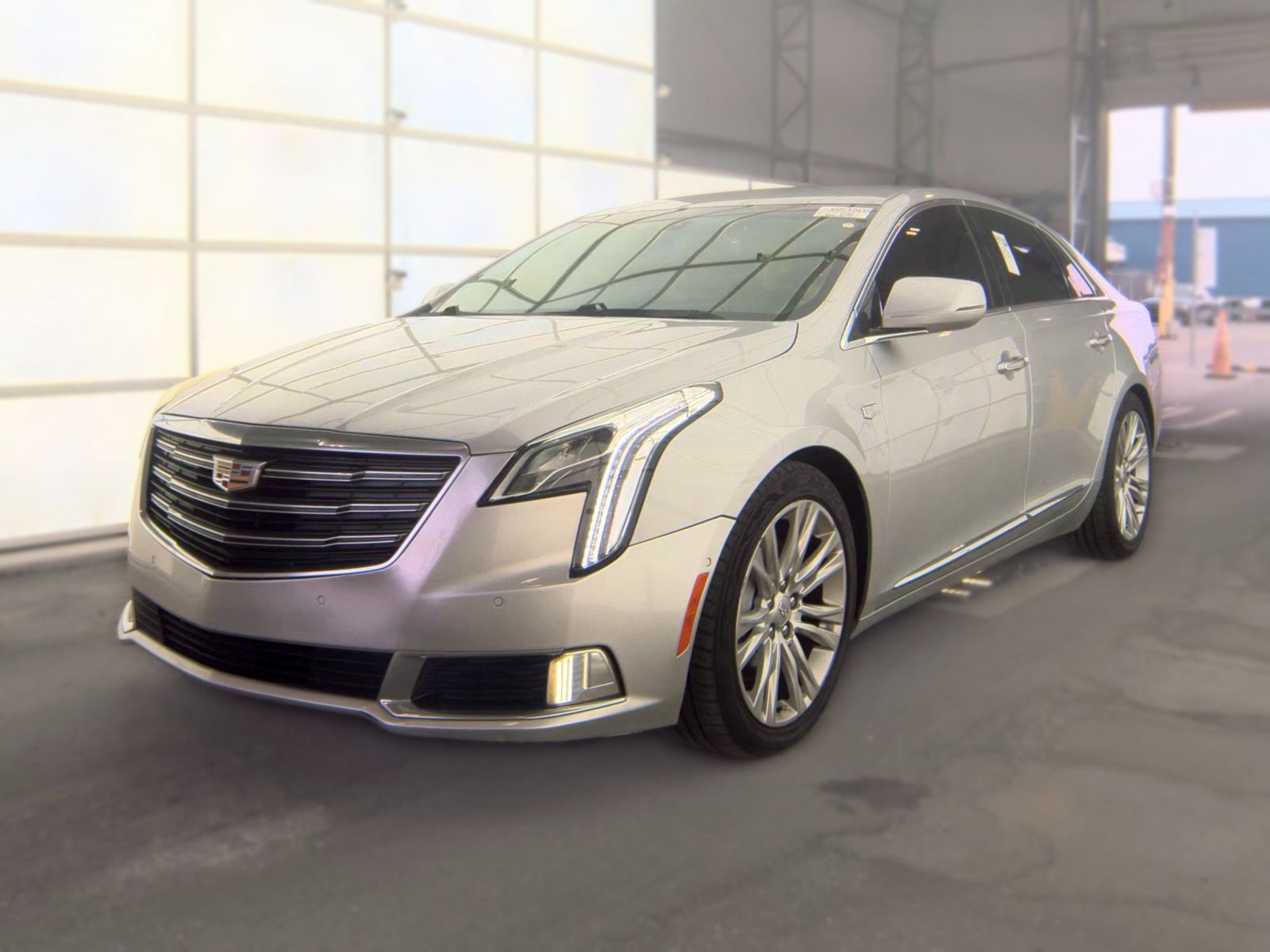 2018 CADILLAC XTS Luxury - 1