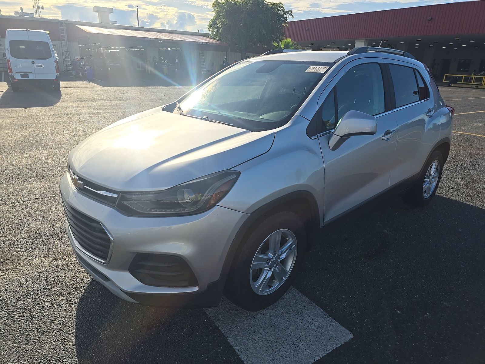 2017 CHEVROLET TRAX LT - 1