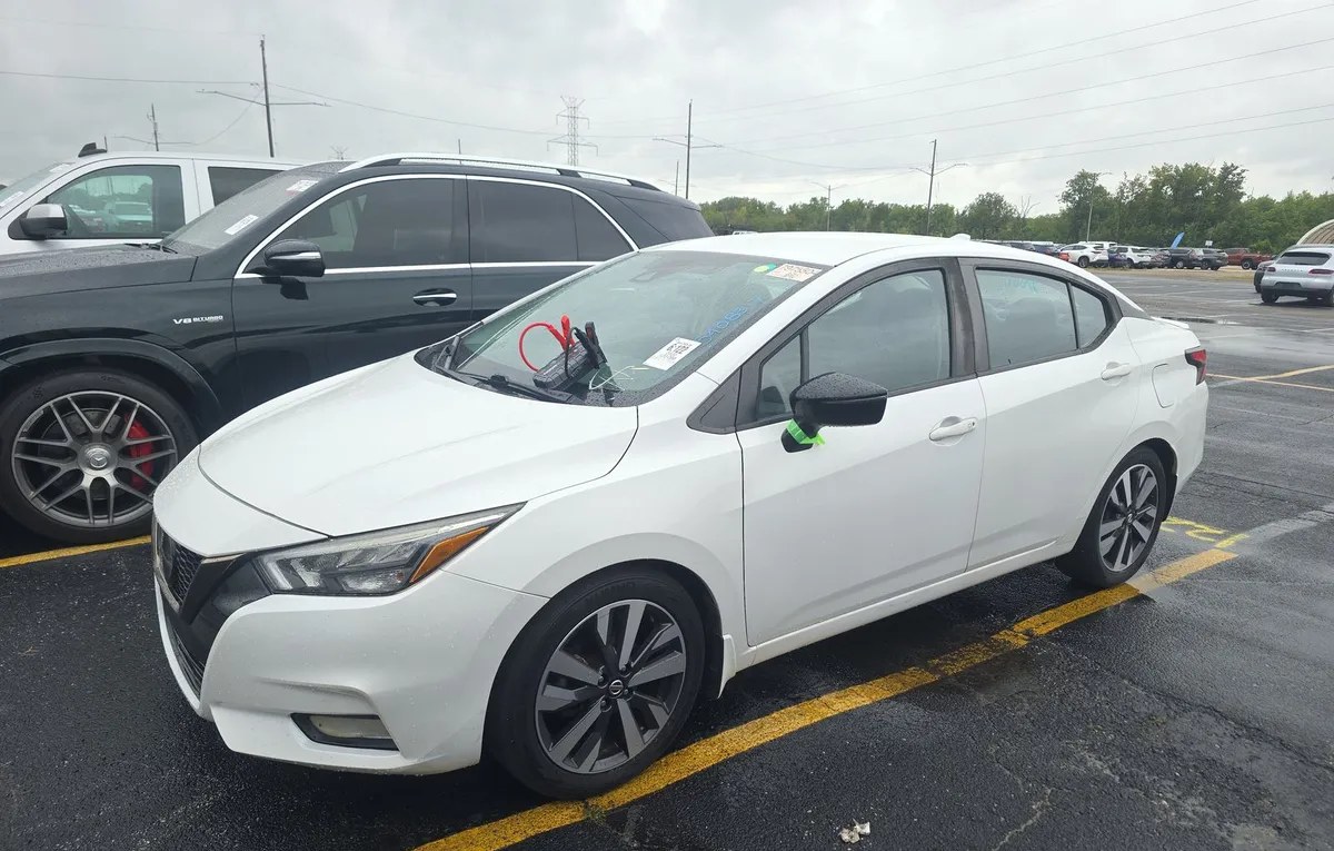 2020 NISSAN VERSA SR - 1