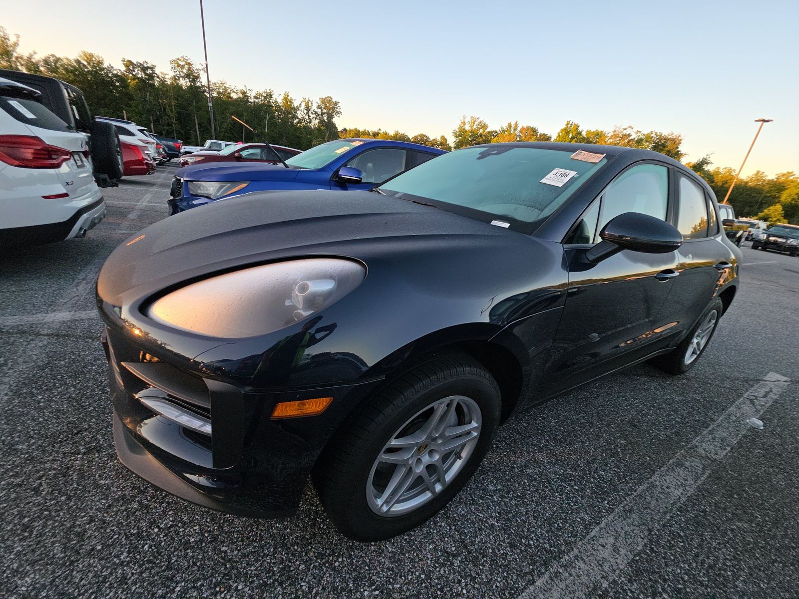 2021 PORSCHE MACAN Base - 1