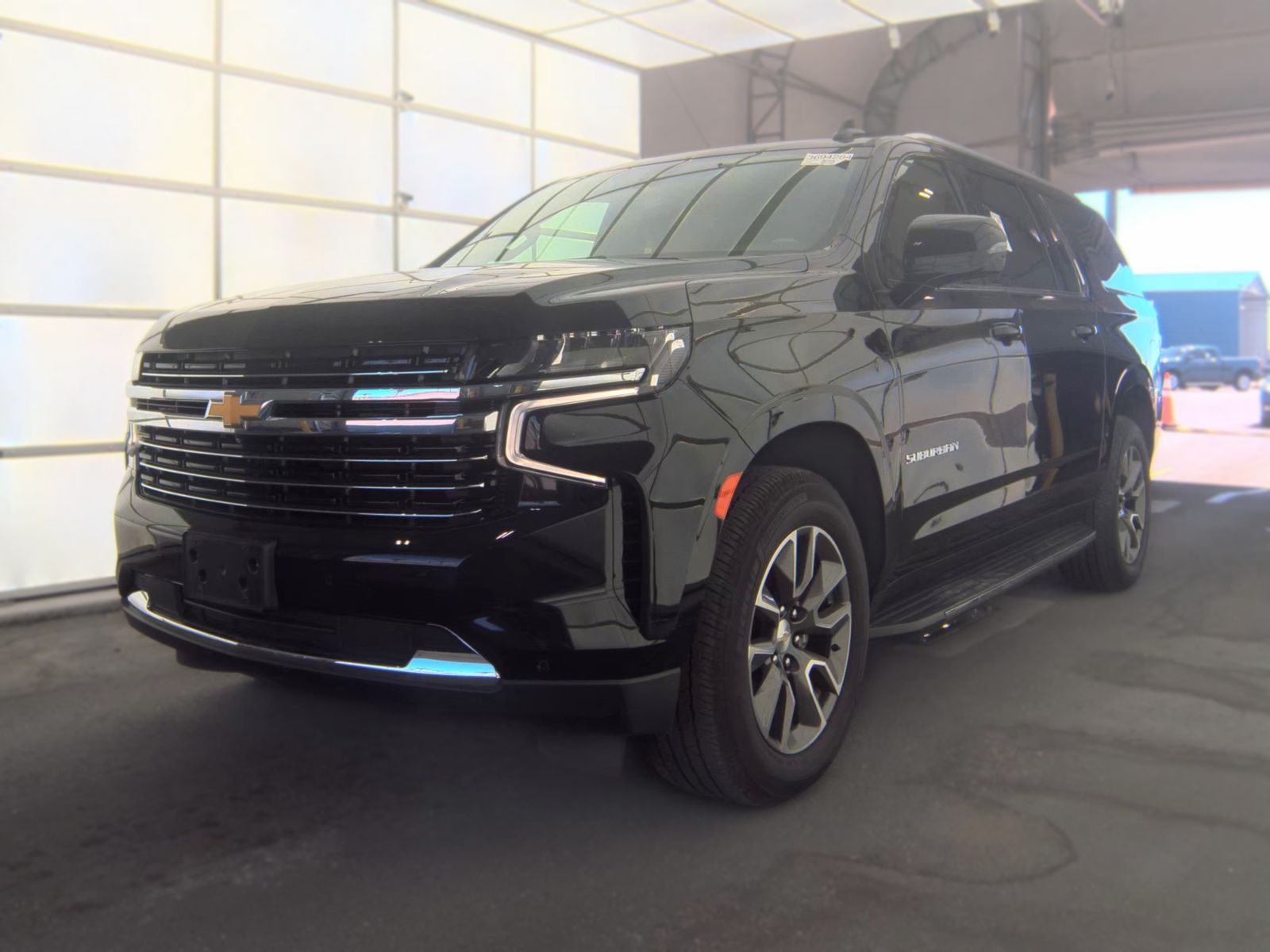 2021 CHEVROLET SUBURBAN LT - 1