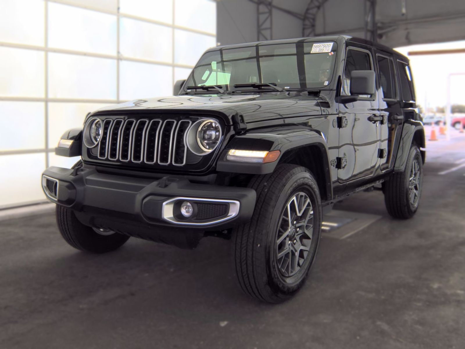 2026 JEEP WRANGLER Sahara - 1