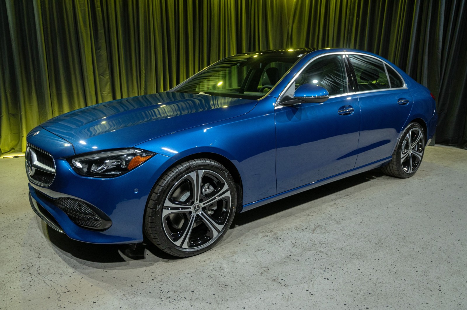 2026 MERCEDES-BENZ C-CLASS C 300 - 1
