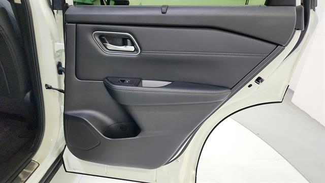 2026 NISSAN ROGUE Platinum - 1