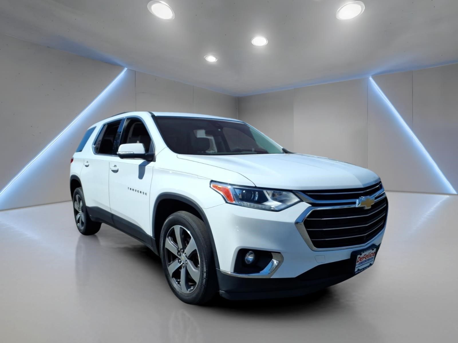 2021 CHEVROLET TRAVERSE LT Leather - 1