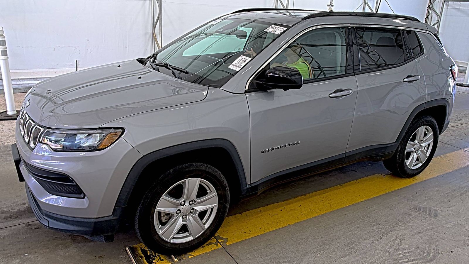 2022 JEEP COMPASS Latitude - 1