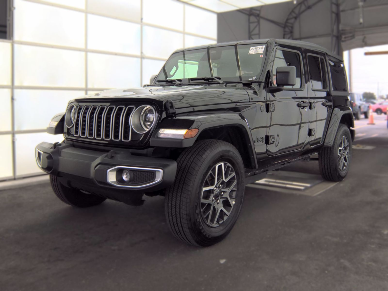 2026 JEEP WRANGLER Sahara - 1