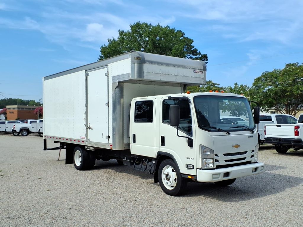 2021 CHEVROLET 4500 Base - 1