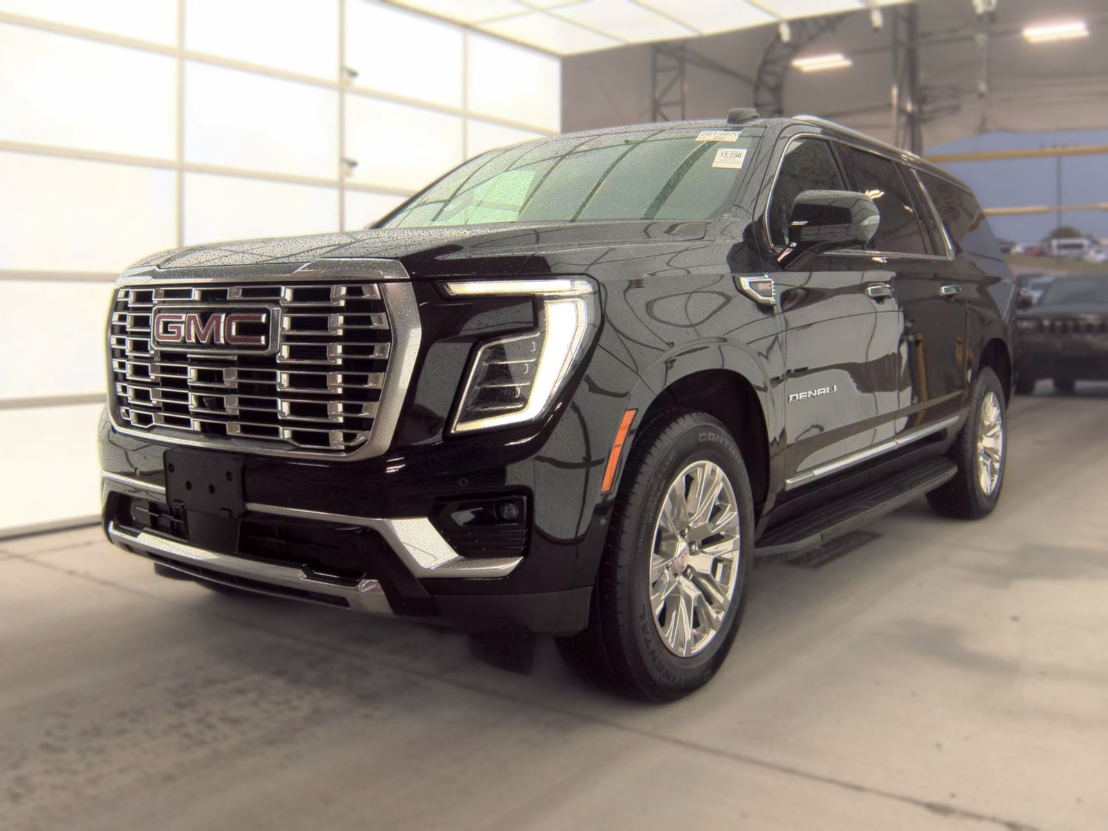 2025 GMC YUKON XL Denali - 1
