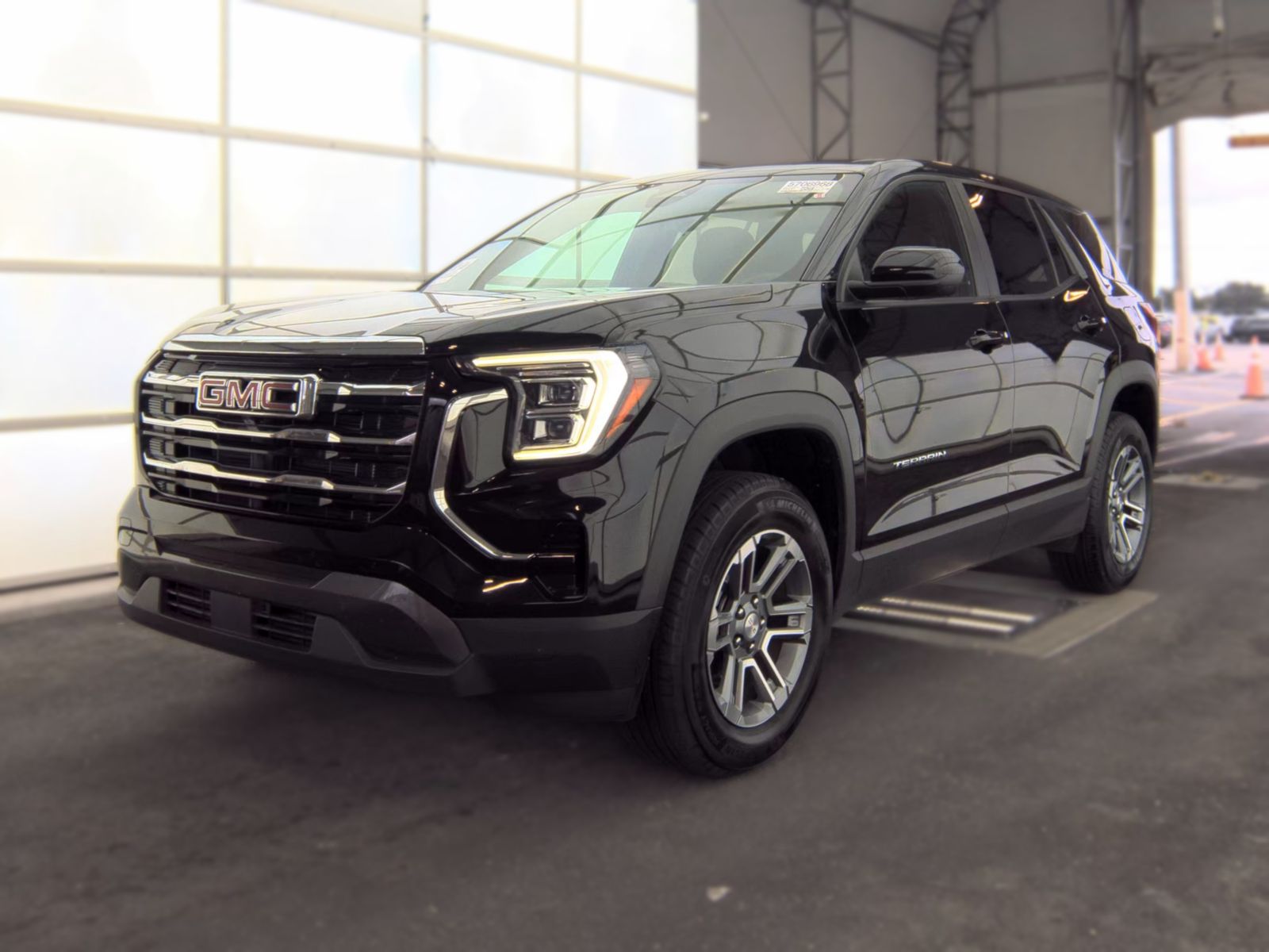 2025 GMC TERRAIN Elevation - 1