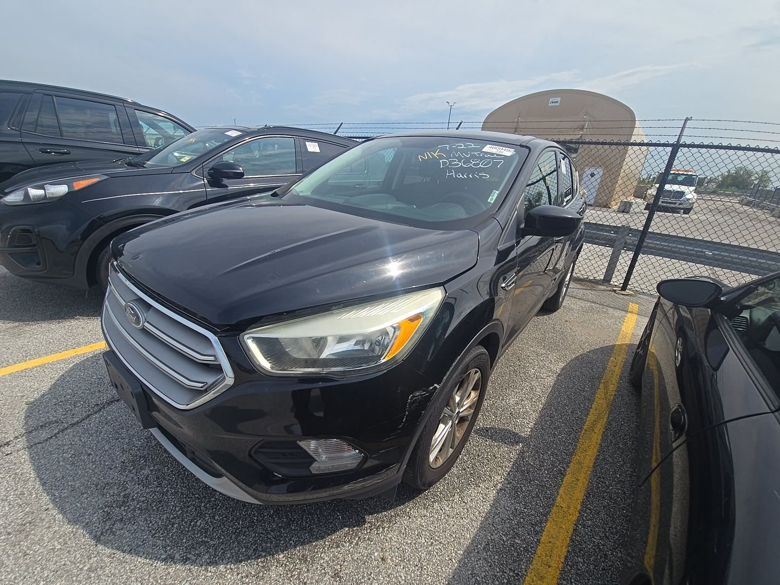 2017 FORD ESCAPE SE - 1
