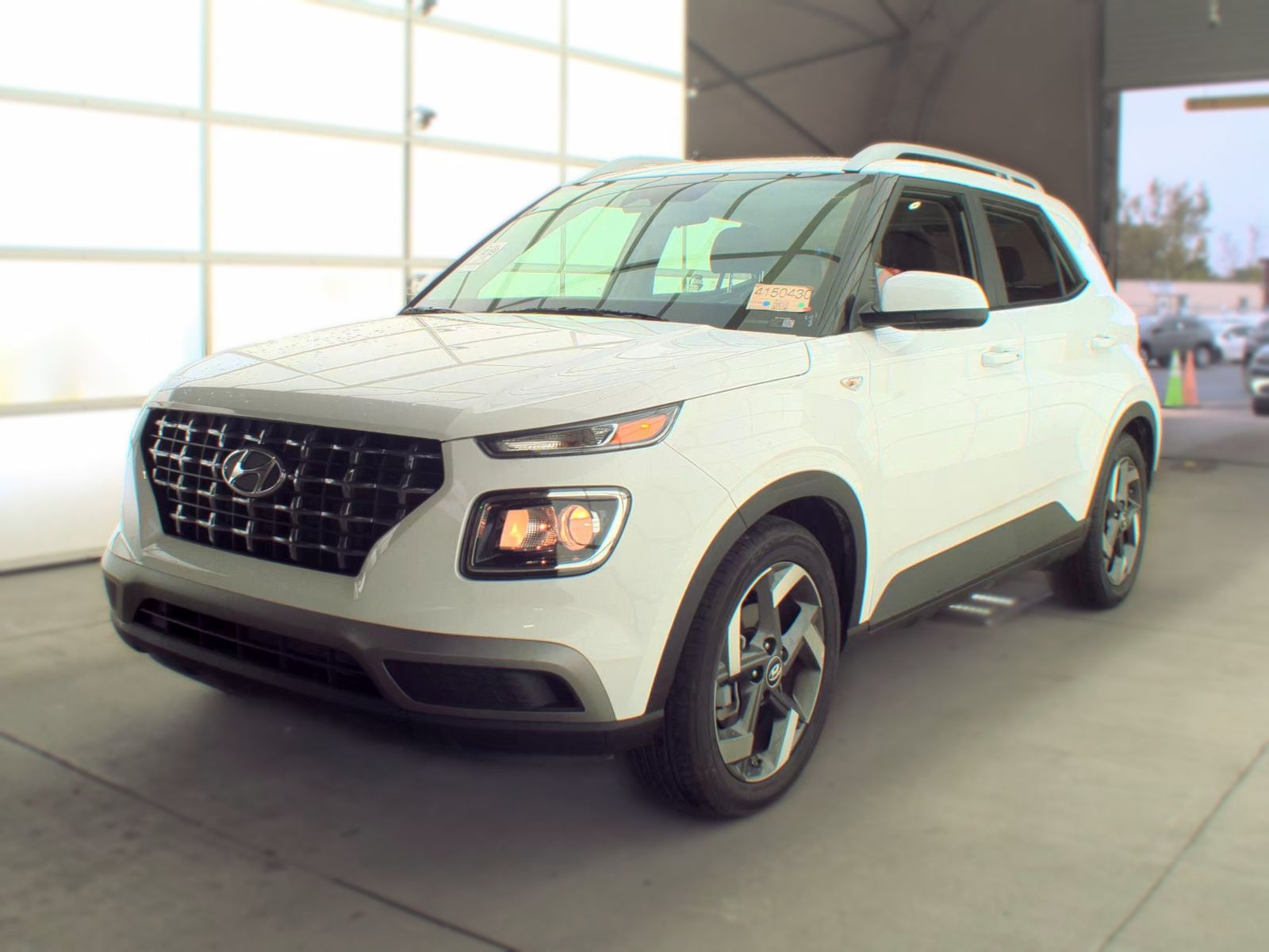 2026 HYUNDAI VENUE SEL - 1