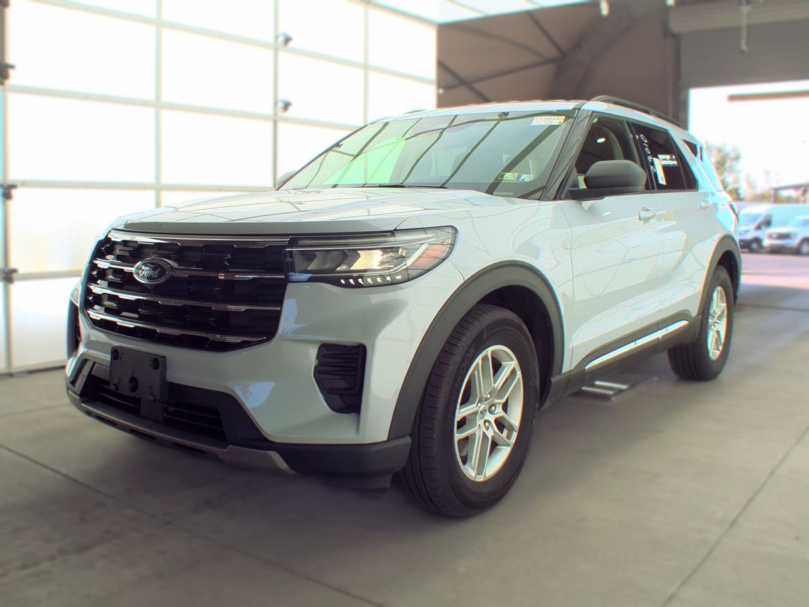 2025 FORD EXPLORER Active - 1