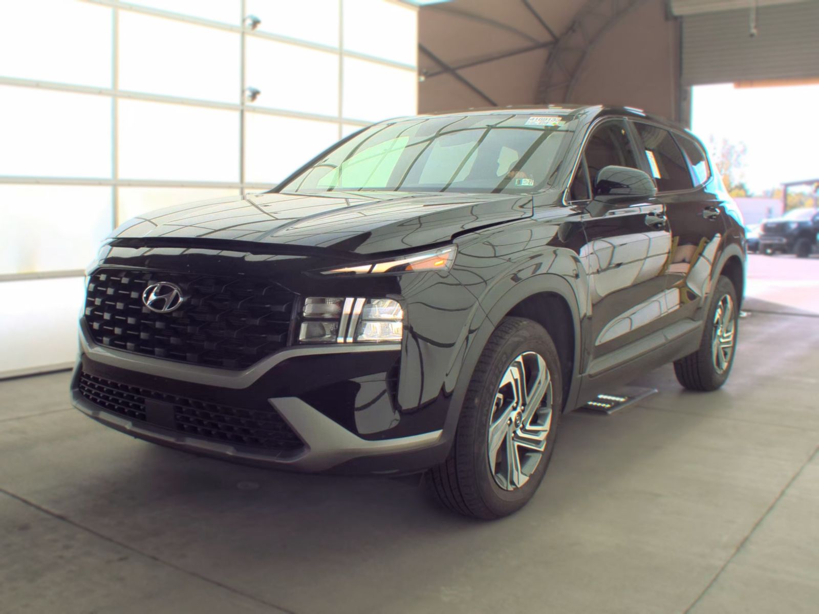 2023 HYUNDAI SANTA FE SE - 1