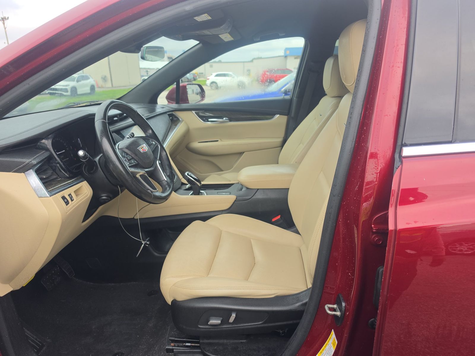 2017 CADILLAC XT5 Base - 1