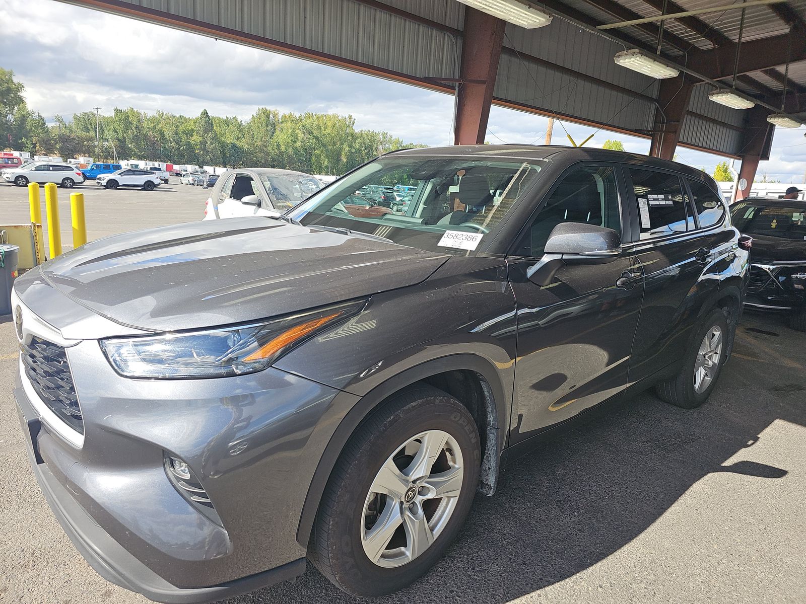 2025 TOYOTA HIGHLANDER LE - 1
