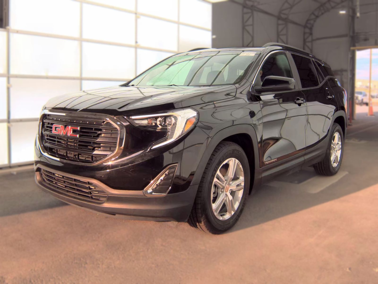 2021 GMC TERRAIN SLE - 1