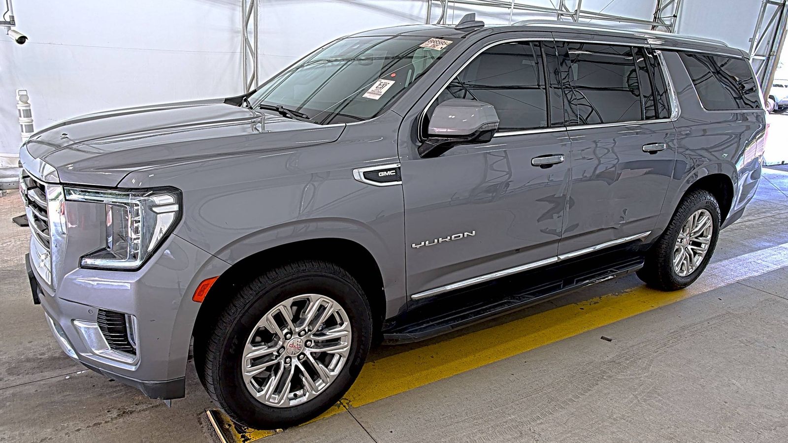 2021 GMC YUKON XL SLT - 1