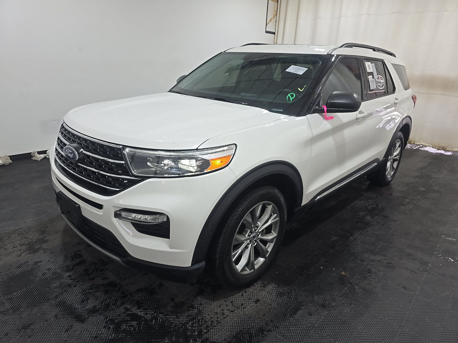 2023 FORD EXPLORER XLT - 1