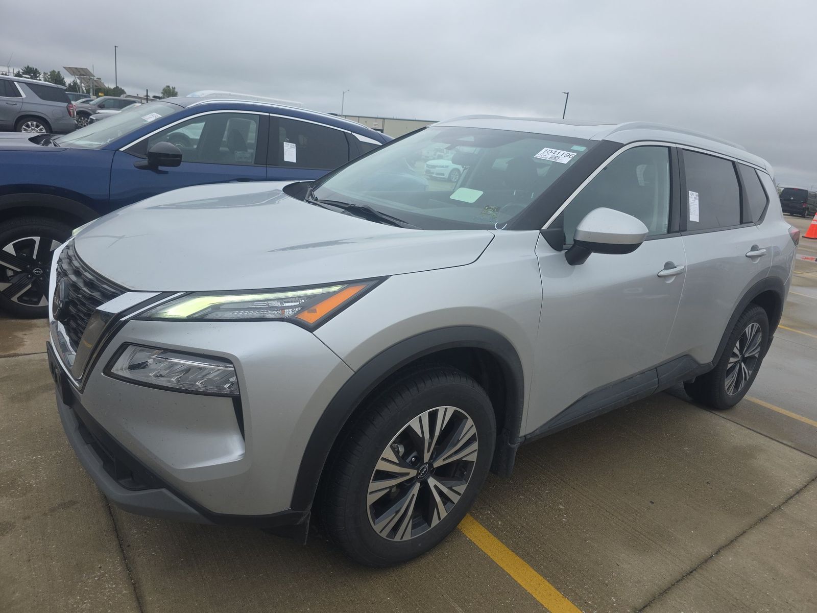 2023 NISSAN ROGUE SV - 1