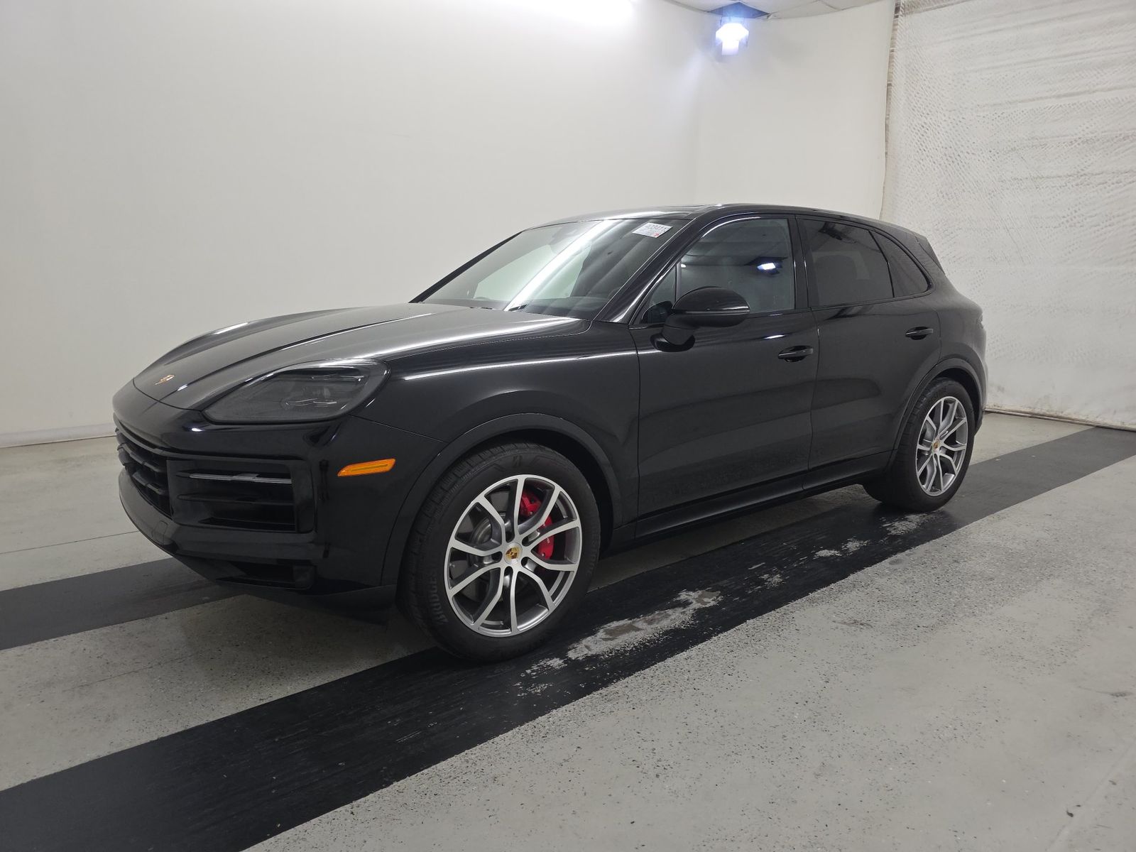 2024 PORSCHE CAYENNE S - 1