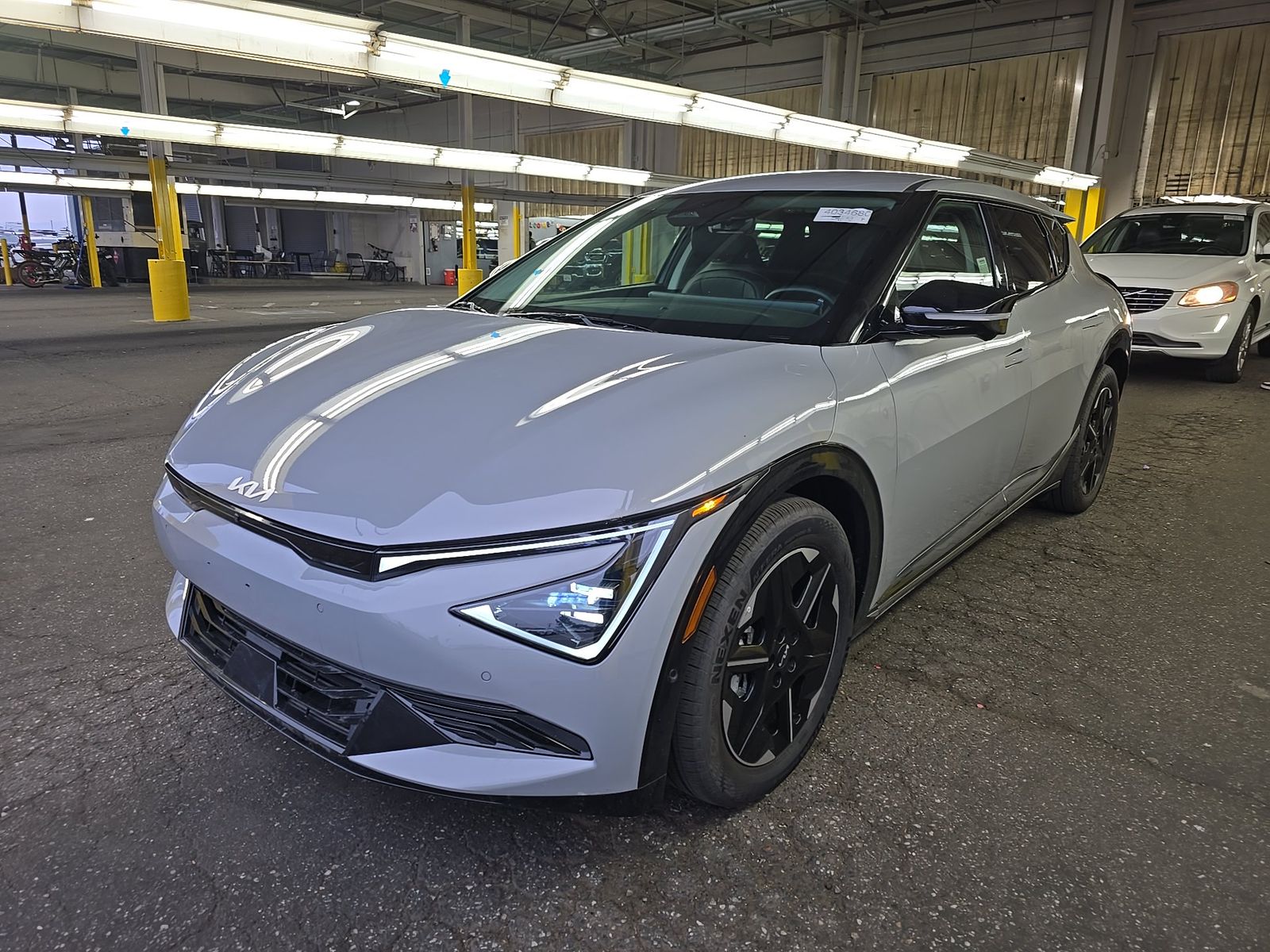 2025 KIA EV6 Wind - 1