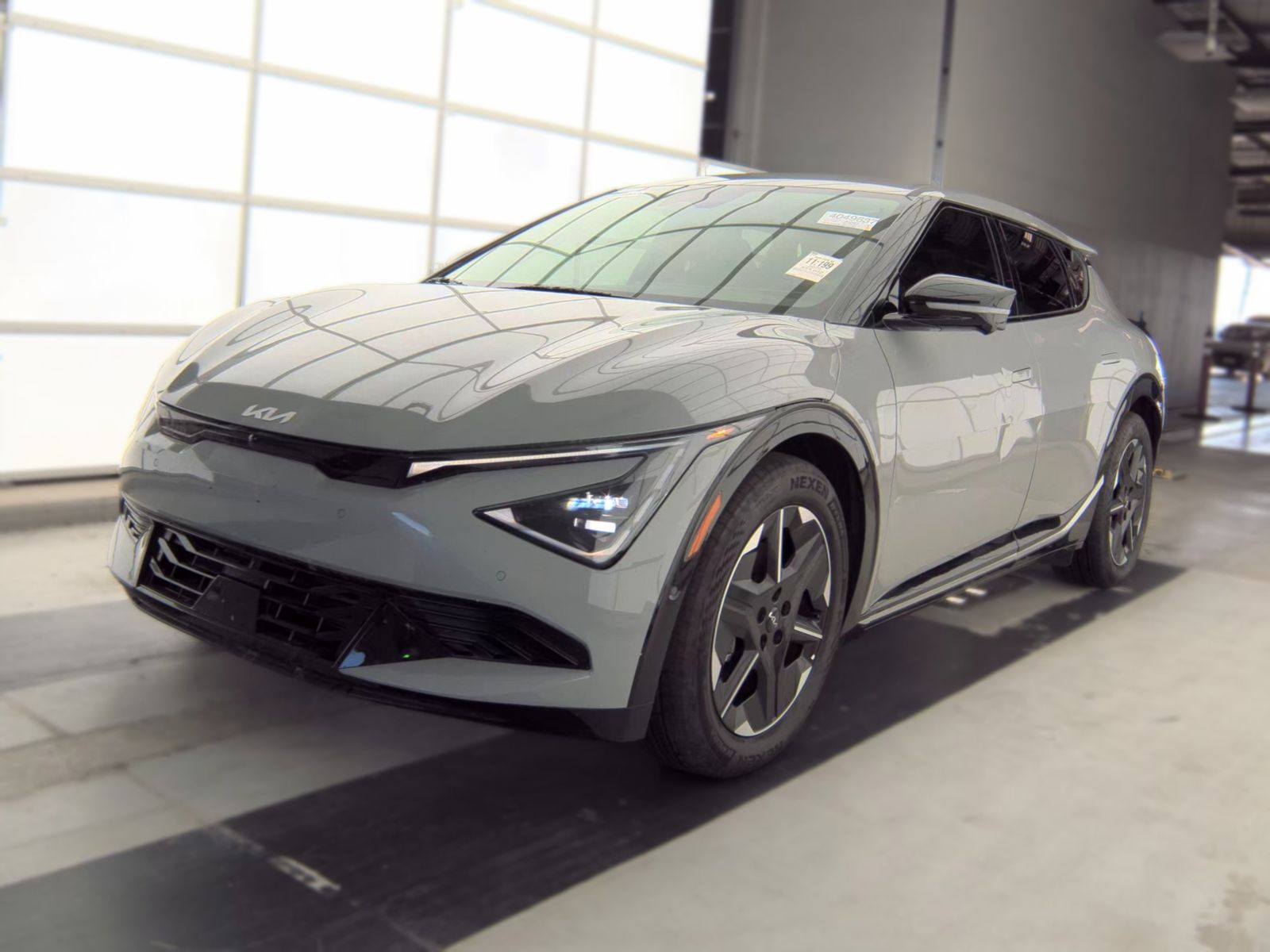 2025 KIA EV6 Wind - 1