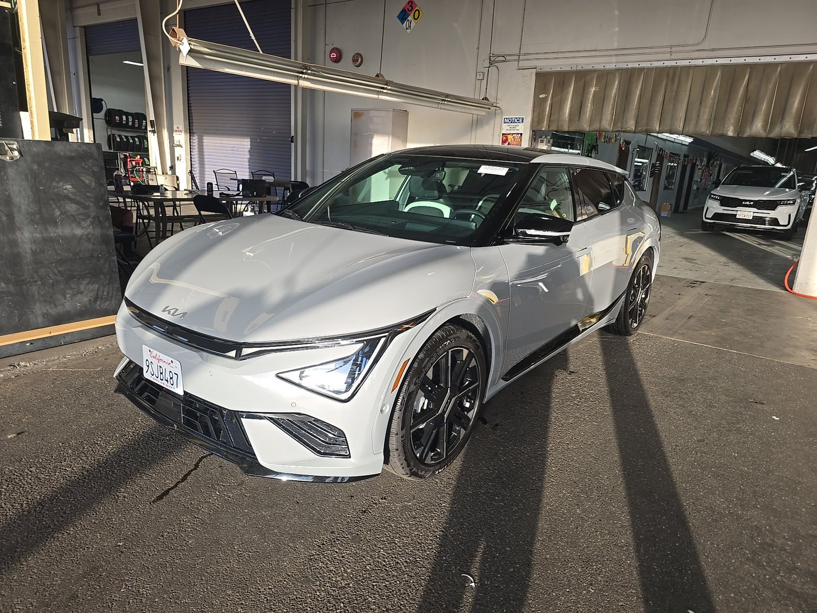 2025 KIA EV6 GT-Line - 1
