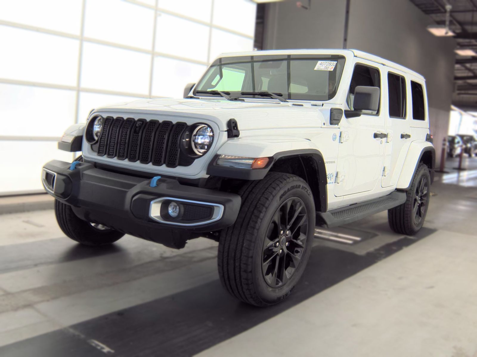 2024 JEEP WRANGLER 4XE Sahara - 1