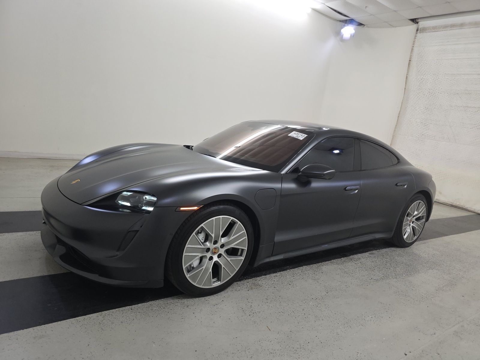 2020 PORSCHE TAYCAN Turbo - 1